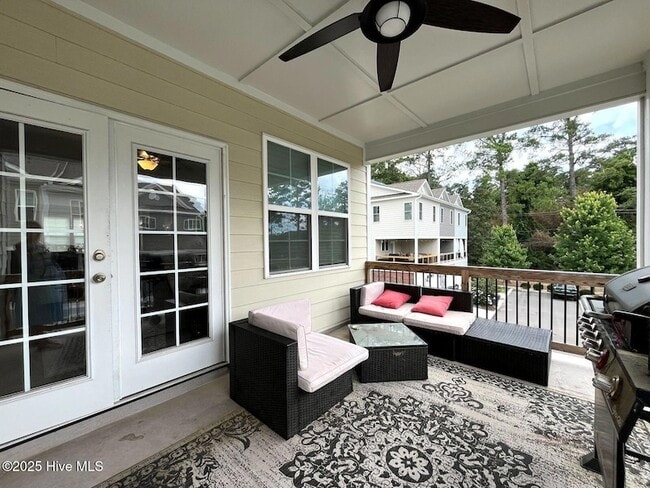 Building Photo - 60 Brownstone Ln