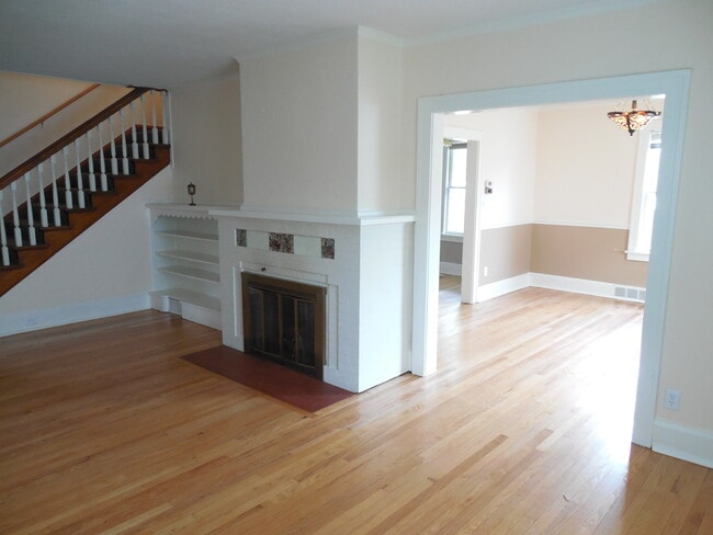 Building Photo - 321 Rome Ave