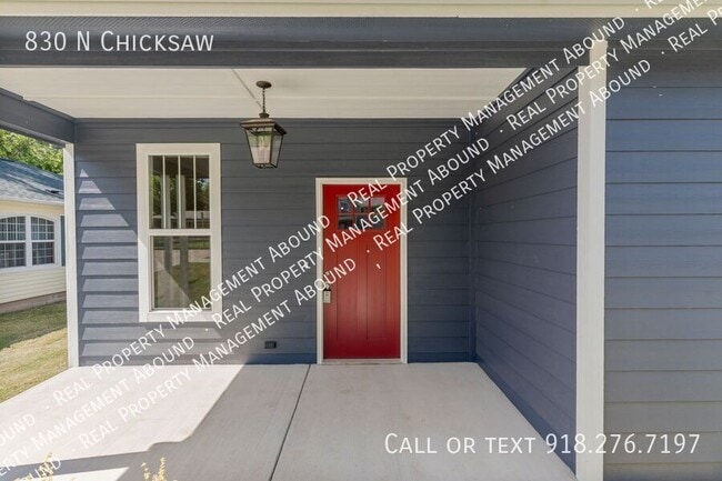 Building Photo - 830 N Chickasaw Ave