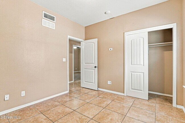 Building Photo - 14309 Pancho Gonzalez Ct