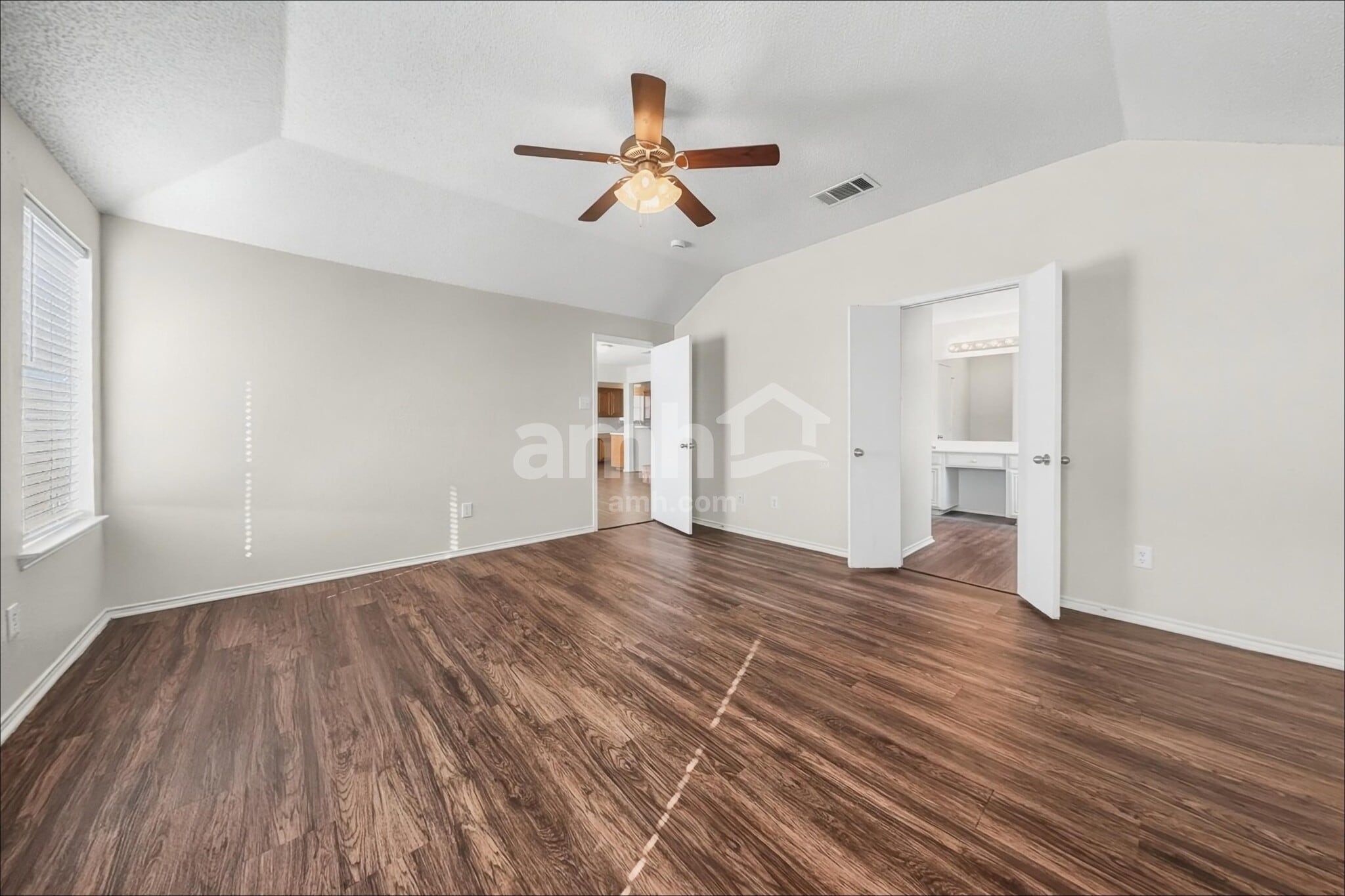 Building Photo - 12229 Rolling Ridge Dr