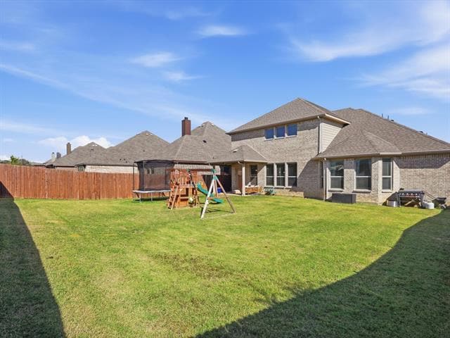 Building Photo - 1013 Wildwood Dr