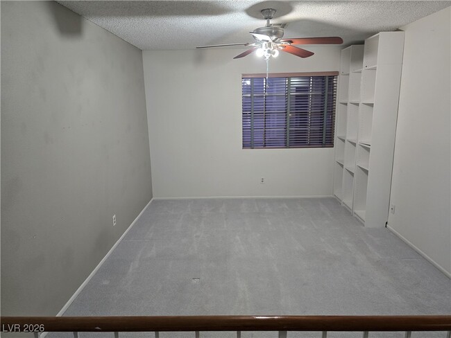 Building Photo - 104 Boysenberry Ln