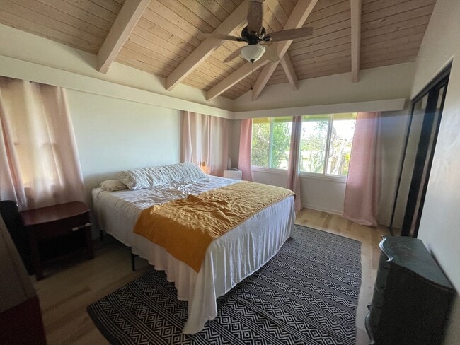 Building Photo - Two Bedroom + Loft/Two Bathroom Napili Tow...