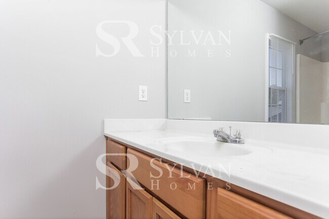 Building Photo - The Lifestyle You Deserve.