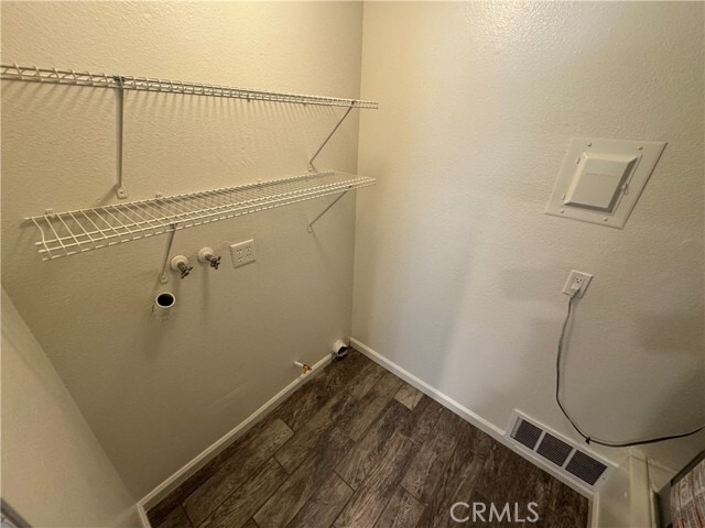 Building Photo - 33401 Nottingham Way