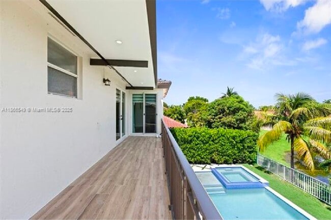 Building Photo - 13117 SW 54th Ct