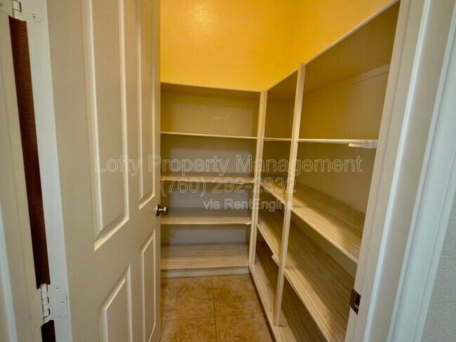 Building Photo - 13073 Dressage Ln