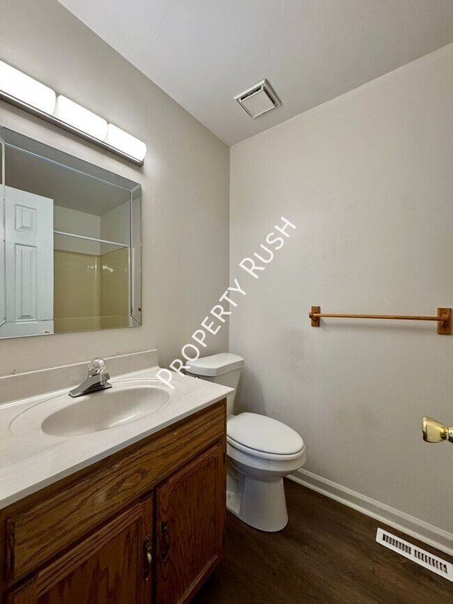 Building Photo - 6018 Champion Rd