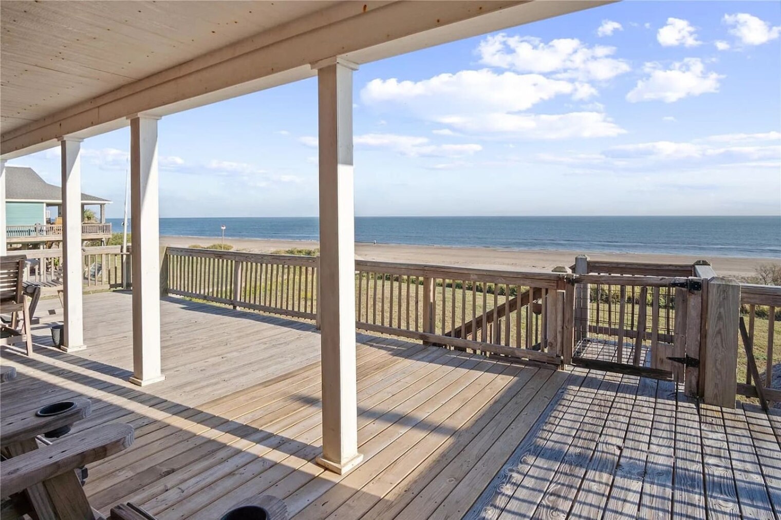 Building Photo - 975 Dolly St