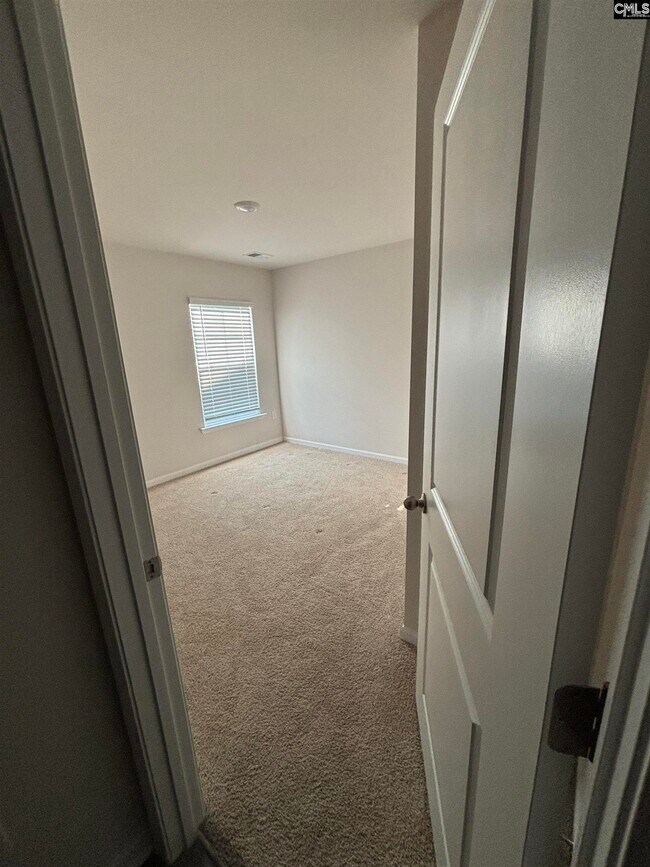 Building Photo - 226 Carrington Dr