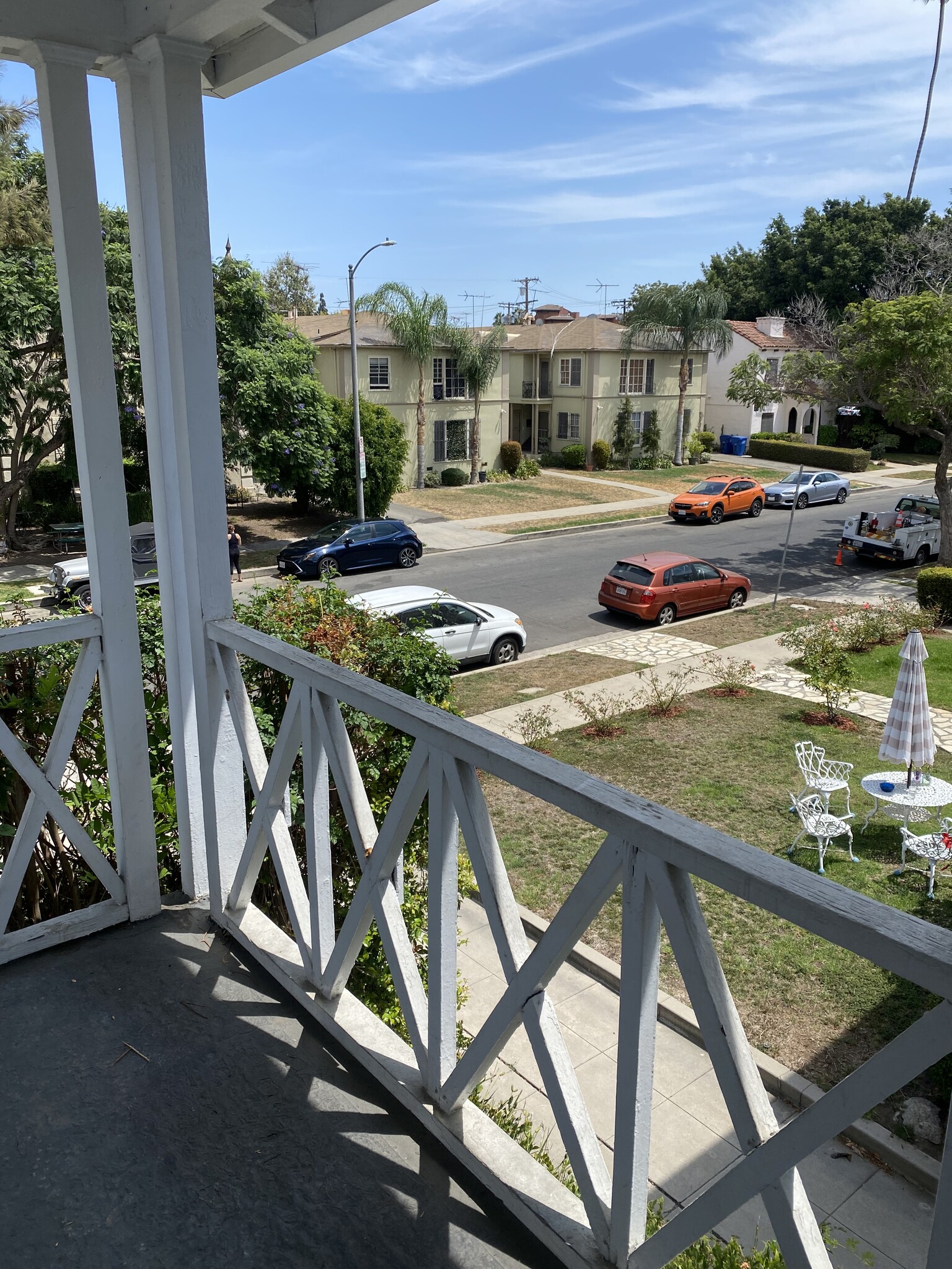 Balcony - 205 S Fuller Ave