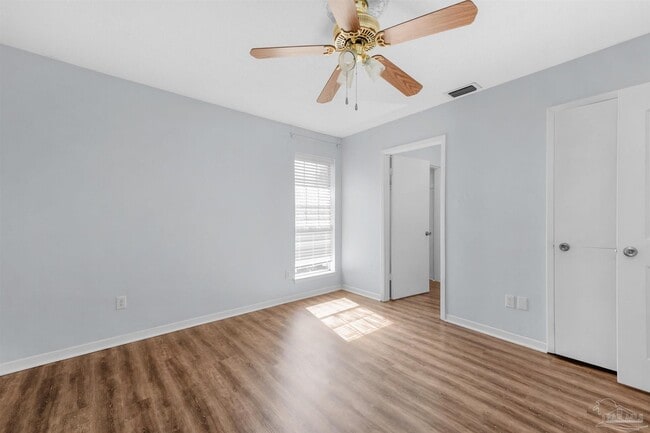 Building Photo - 10150 Guidy Ln