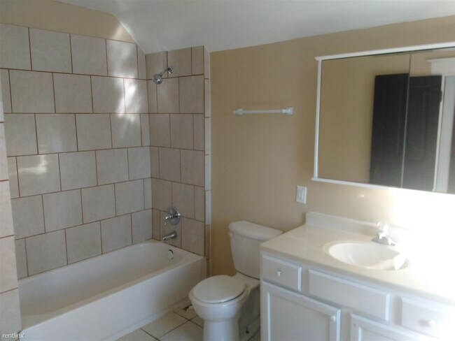 Building Photo - 4 br, 1.5 bath House - 2107 50th St