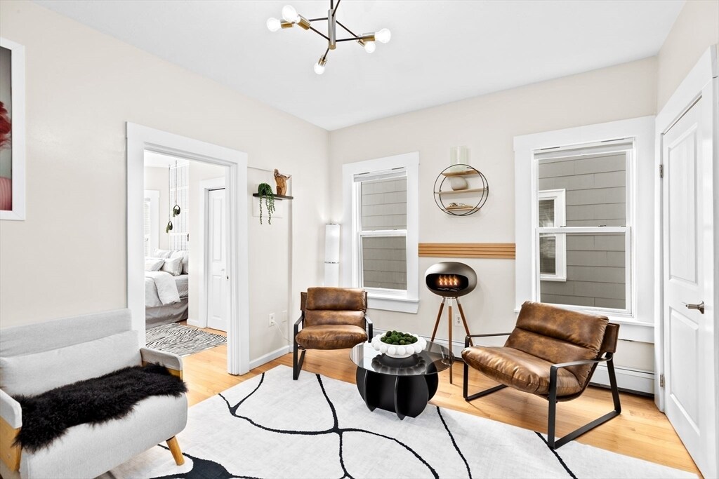 Building Photo - 12 Pearl Street Pl