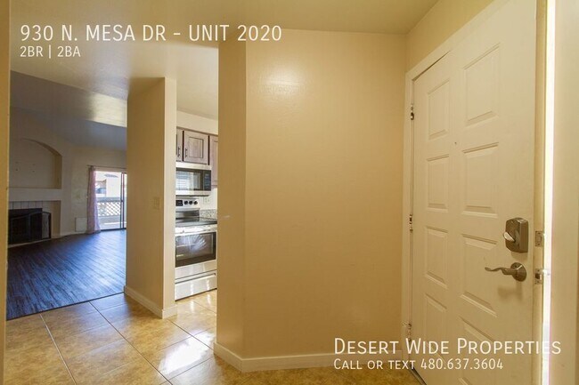 Building Photo - 930 N Mesa Dr