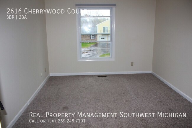Building Photo - 2616 Cherrywood Ct
