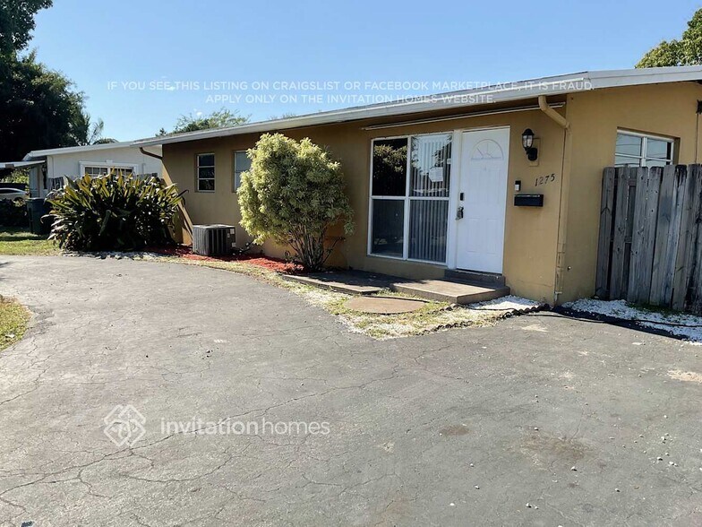 Building Photo - 1275 SW 28th Rd