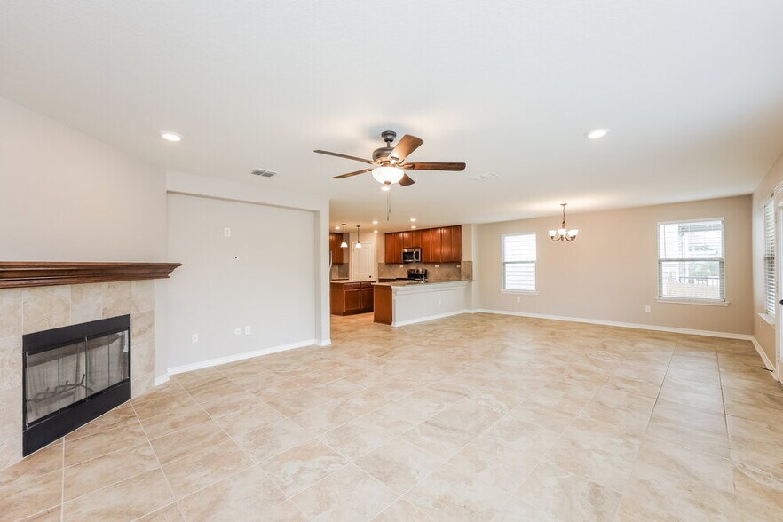 Building Photo - 14310 Omicron Dr
