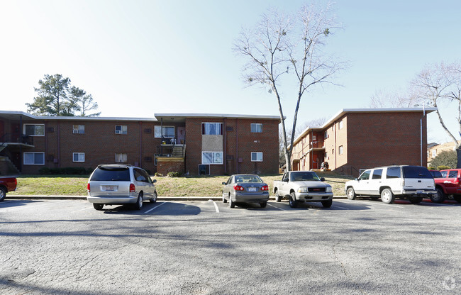 Building Photo - Cardinal Apartments