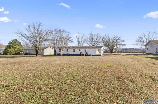 Building Photo - 1051 Steger Rd