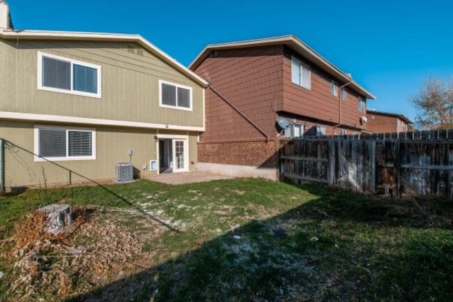 Building Photo - 2797 W 5500 S