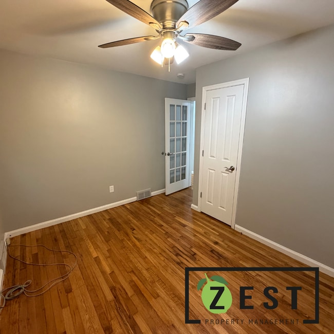 Building Photo - Gorgeous 3 BED 1.5 BATH - Only $1700/mo