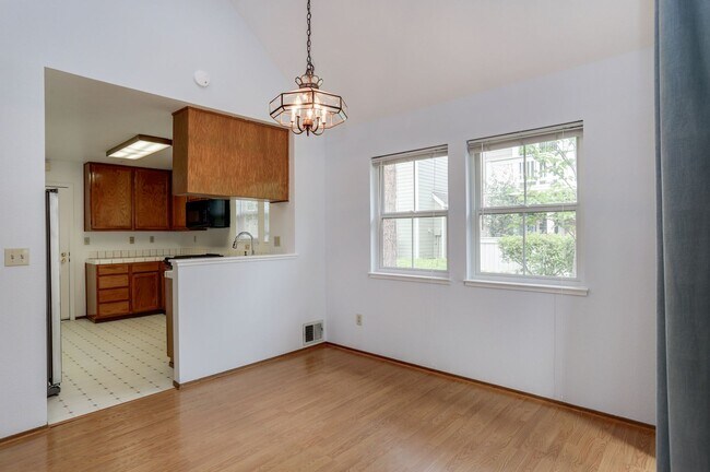 Building Photo - 2BR/2.5BA Pet-Friendly Townhome with Loft, Pool & 2-Car Garage | Foster City | YouTube Tour