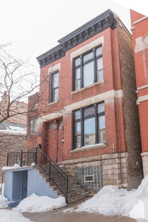 Building Photo - 1944 N Bissell St