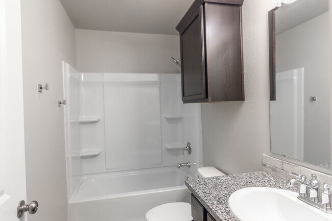 Building Photo - Pre-Leasing - 4 bed/2 bath Frenship School...