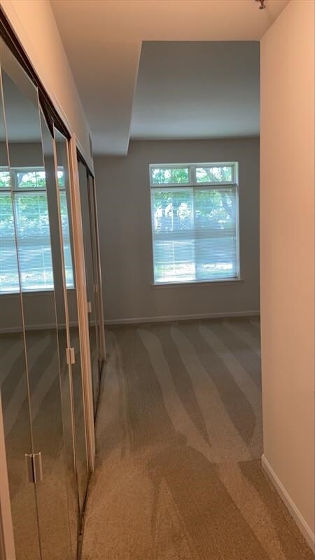 Building Photo - 251 S Yellowstone Dr