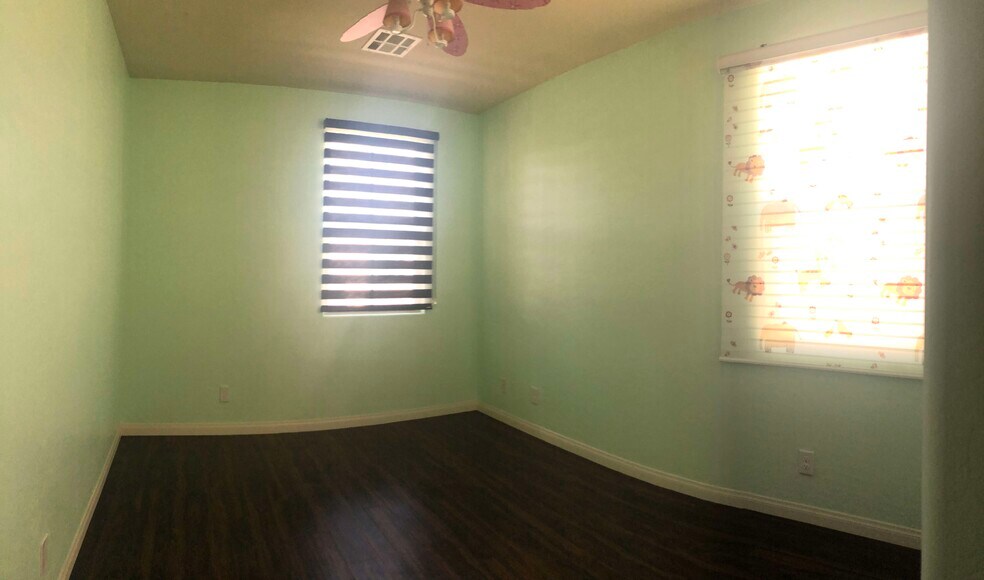 Another bedroom (painted) - 263 Garden Trellis Ct