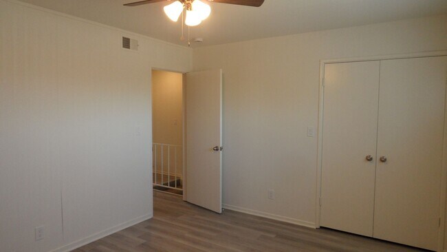 Building Photo - 1189 N Shattuck St