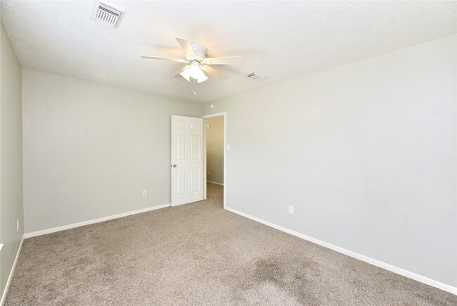 Building Photo - 31106 Pine Bay St