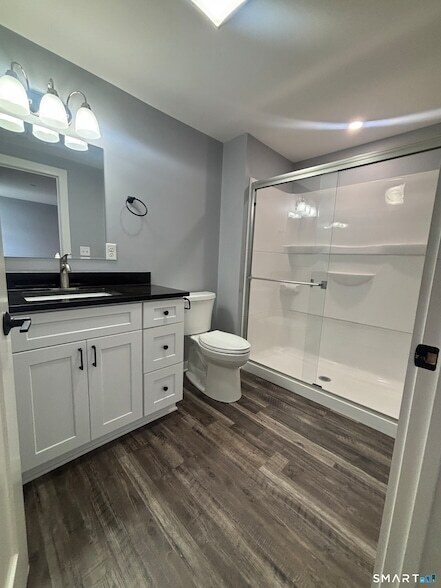 Building Photo - 303 CT-32