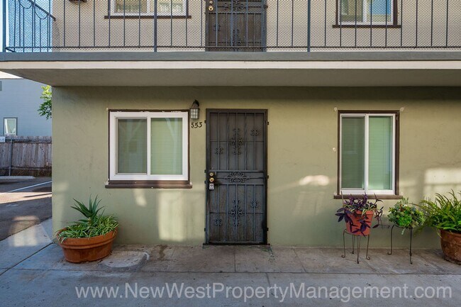 Building Photo - 553 22nd St
