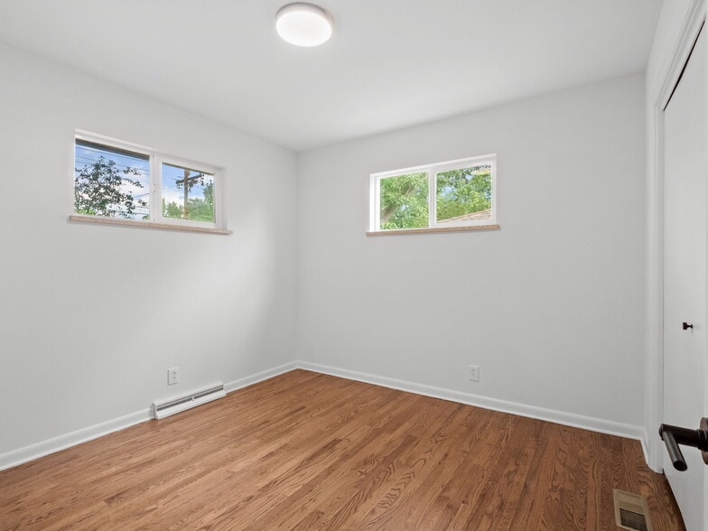 Building Photo - 745 38th St
