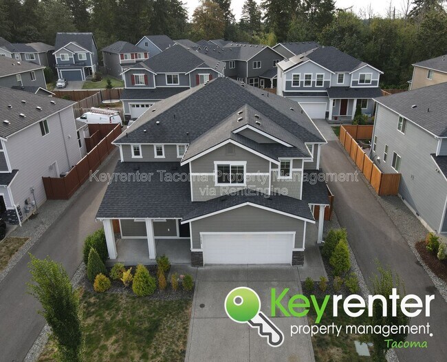 Building Photo - 16128-16181 81 Ave E