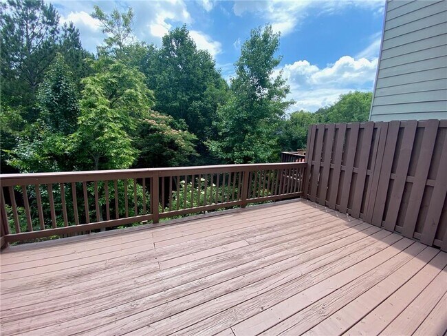 Building Photo - 3231 Greenwood Oak Dr