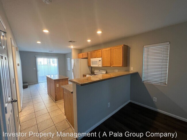 Building Photo - 3 br, 2.5 bath House - 6462 Abbey Door Ct