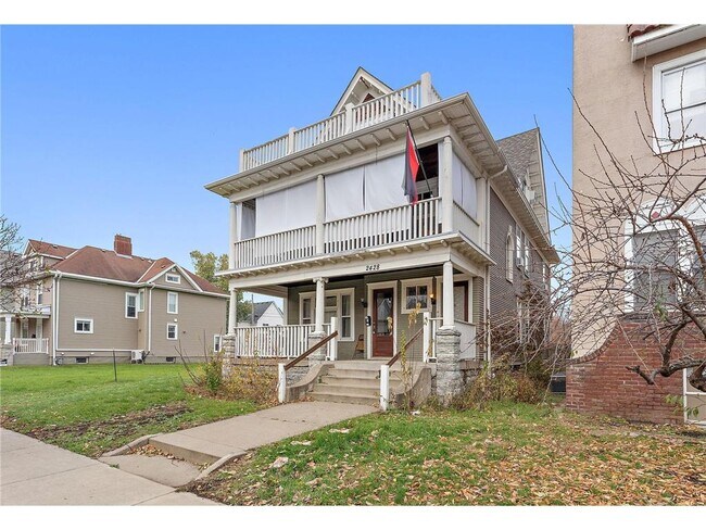 Building Photo - 2428 Chicago Ave