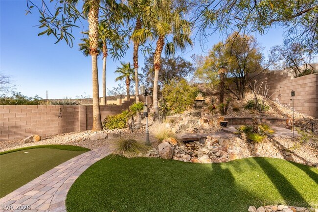 Building Photo - 2042 Poetry Ave