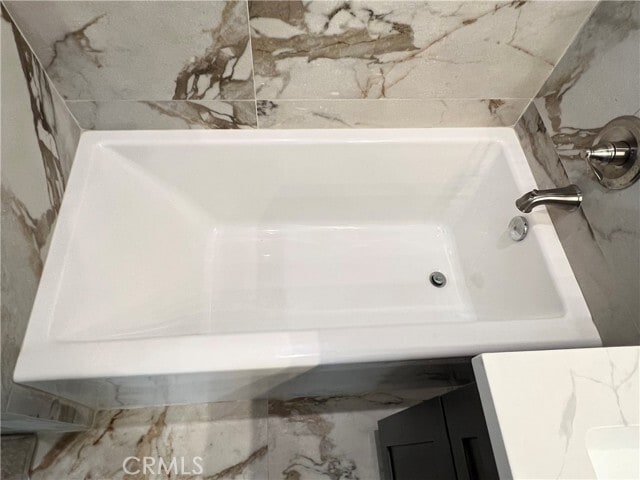 Building Photo - 1011 Hyde Park Dr