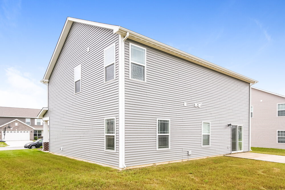 Building Photo - 8169 Bluesage Wy