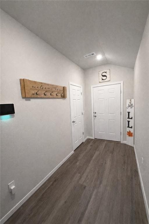 Building Photo - 208 W Laurel Ave