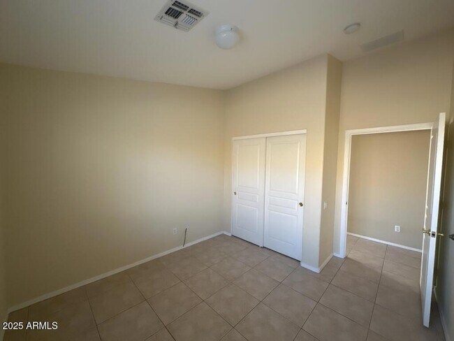 Building Photo - 10256 E Peralta Canyon Dr