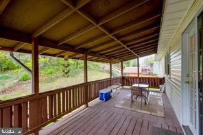 Building Photo - 5555 Neddleton Ave