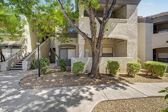 Building Photo - 15095 N Thompson Peak Pkwy