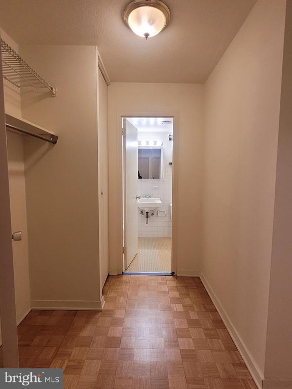 Building Photo - 224 W Rittenhouse Square