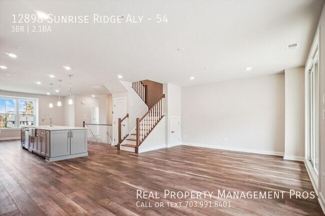 Building Photo - 12898 Sunrise Ridge Aly